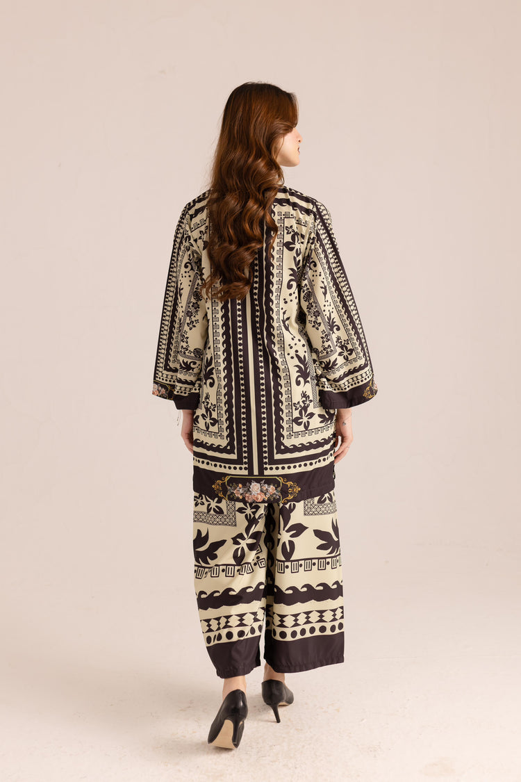 Elegant Two-Piece Suit for Timeless Style