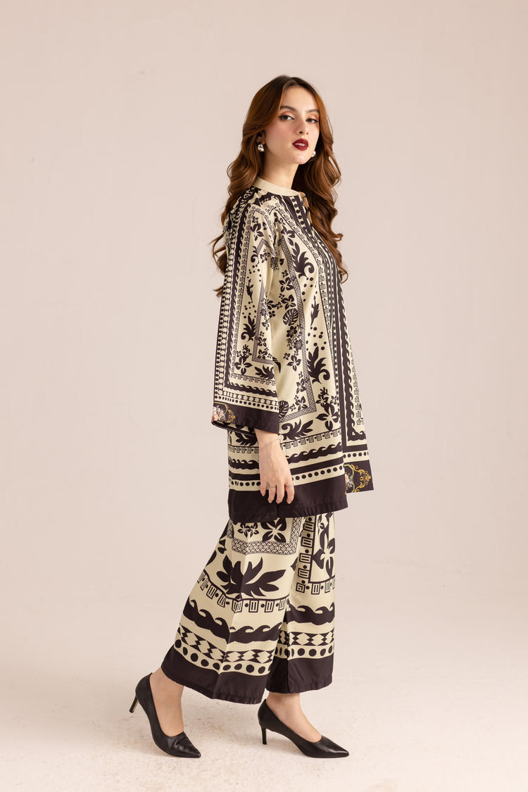 Elegant Two-Piece Suit for Timeless Style